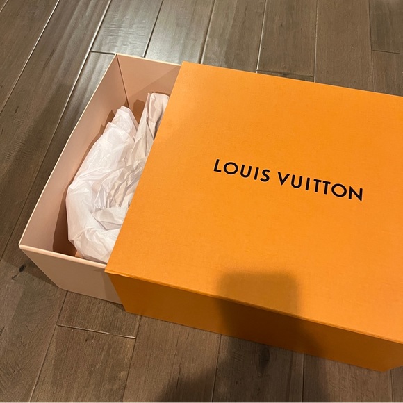 Louis Vuitton Other Louis Vuitton Empty Gift Box With Ribbon Large